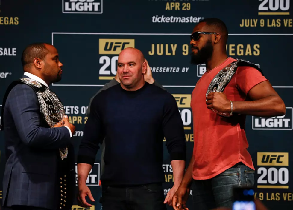 Cormier Hoping for “Shining Moment” at UFC 200