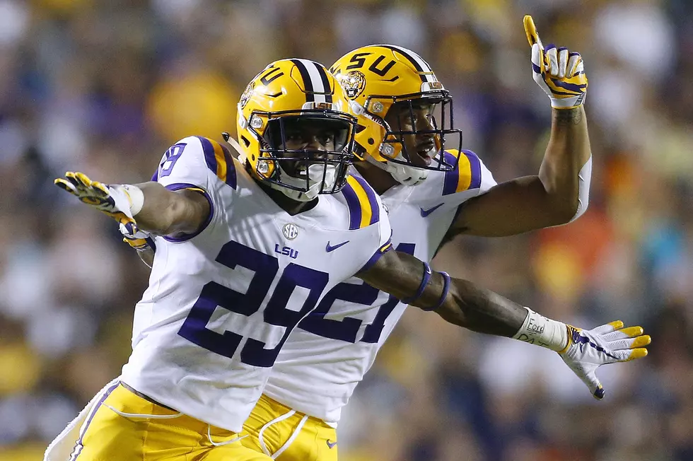 LSU Rolls To 45-10 Win Over Chattanooga