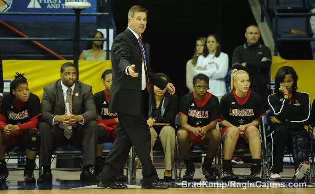 Coach Brodhead Talks Pink Game, Road To SBC Tournament &#038; More [Video]