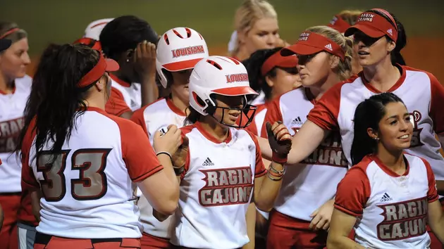 UL Softball Remains In Top 25 Of Latest Major Poll