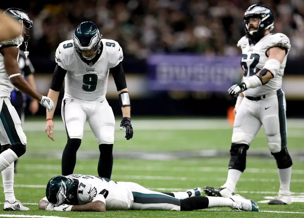 Eagles Fan Puts Dog In Microwave Following Loss To Saints
