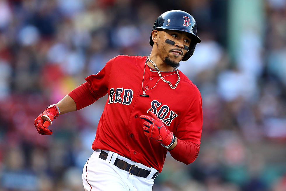 Report:  Sox Trading Betts, Price to Dodgers