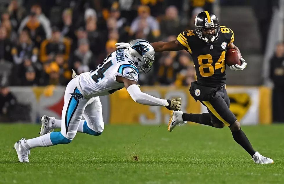 Antonio Brown Takes to Twitter to Retire From the NFL