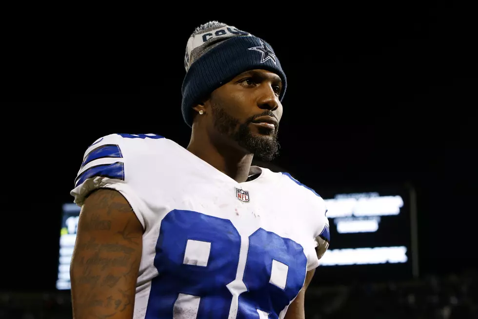 Report: As Long As He Can Pass Physical, Dez Bryant Returning to NFL This Week