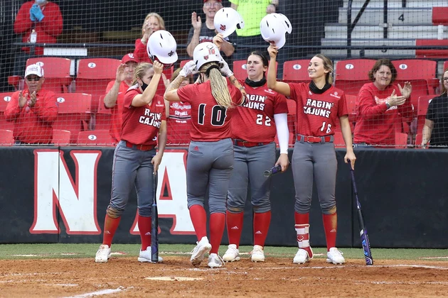 UL Softball Ranked in Top 15 of Latest Major Poll