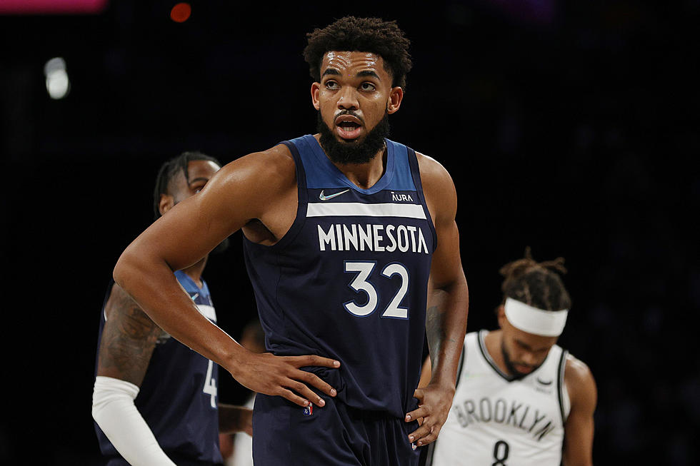 Karl-Anthony Towns Pregame Addiction is Turning Heads