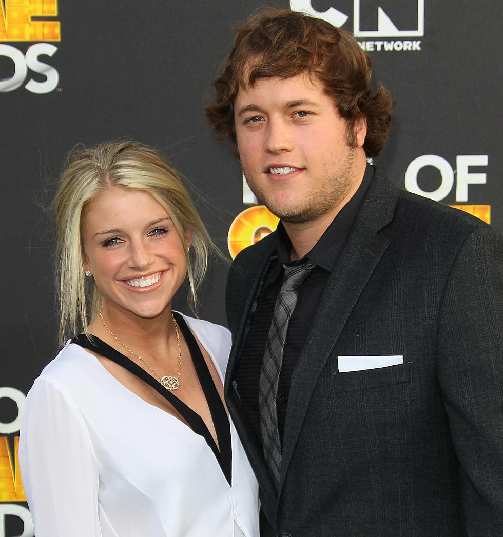 Matthew Stafford’s Wife Throws Food At A Fan During The 49ers Game