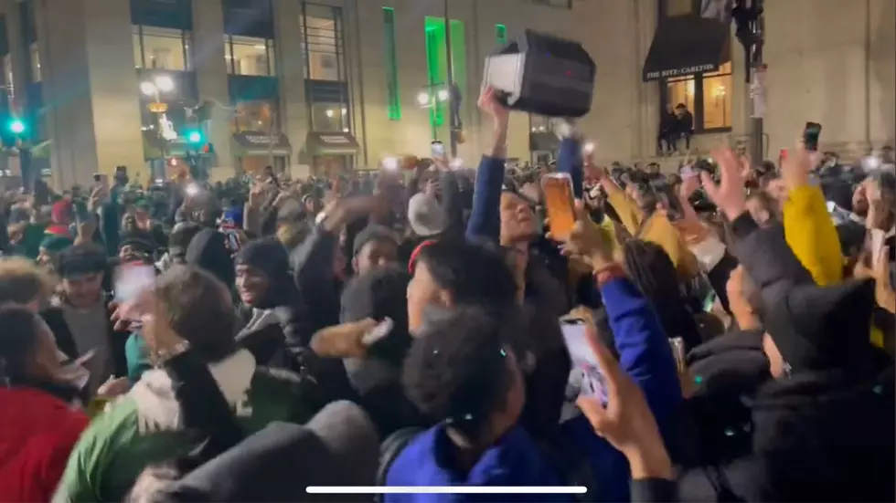 Eagles Fans Go Crazy After NFC Championship Win (Video)