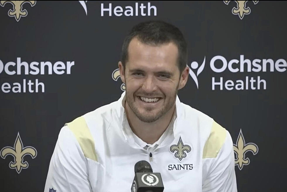 Derek Carr Says All the Right Things at First Saints Presser