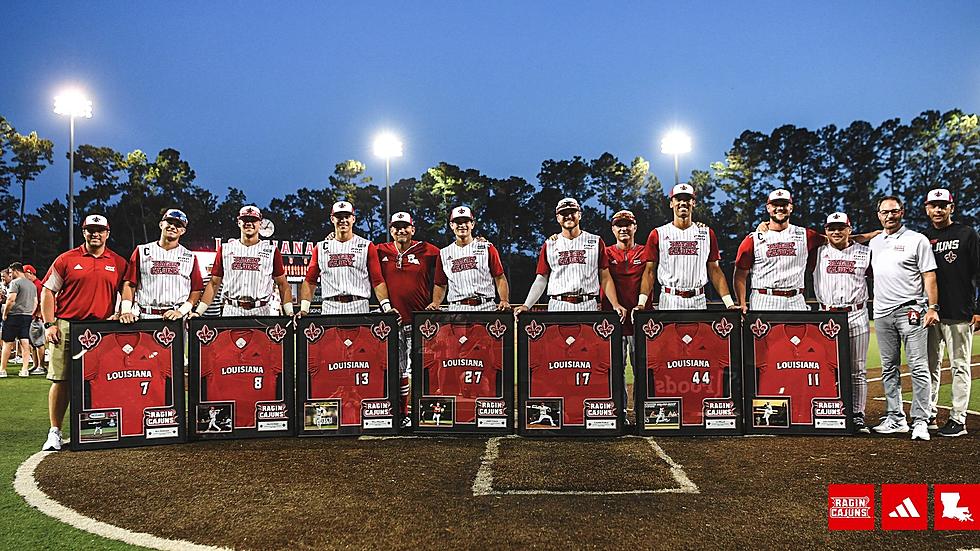 Cajuns Overcome Shaky Start to Complete the Final Home Series Sweep