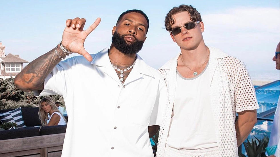 QB Joe Burrow Outdressed Multiple A-Listers at 76ers Owner Michael Rubin’s All White Party