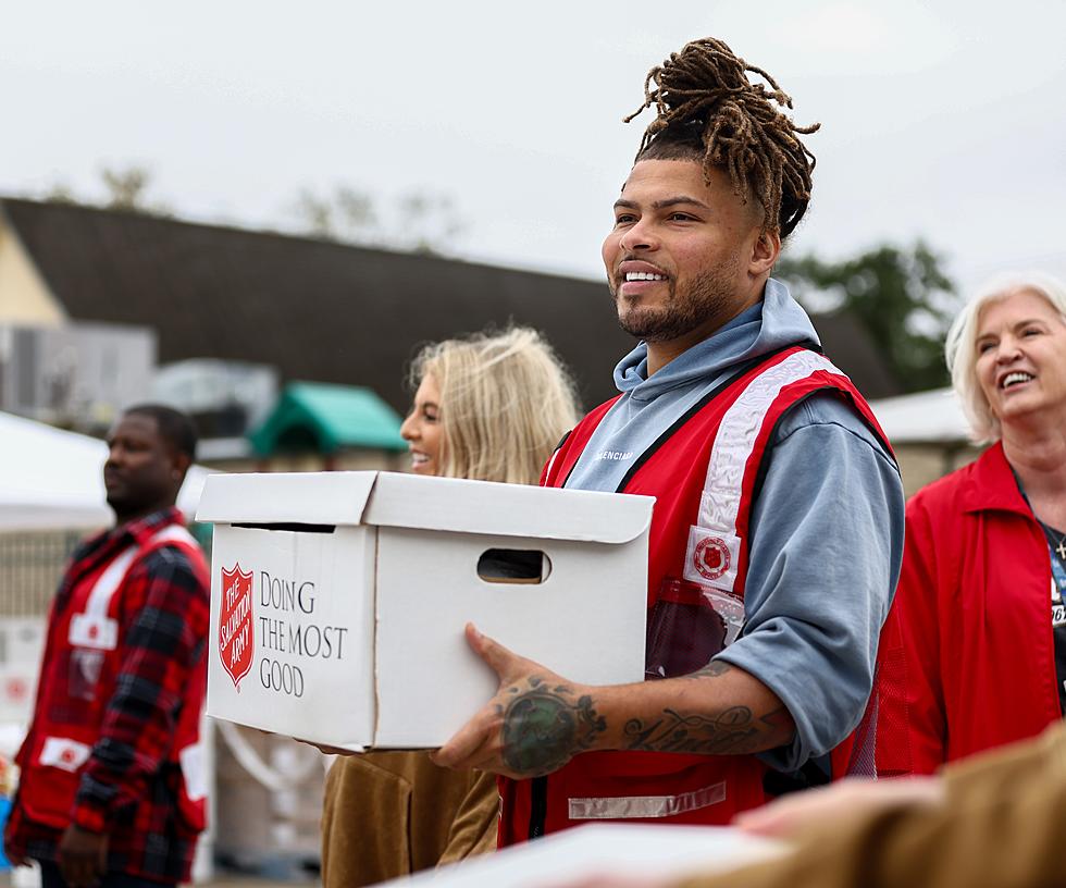 New Orleans Saints Safety Tyrann Mathieu Gives Back for the Holidays