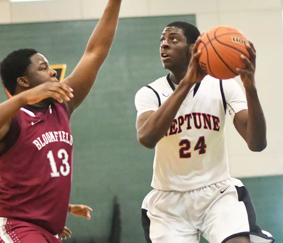 Boys Basketball &#8211; Neptune&#8217;s Jared Kimbrough Commits to LaSalle