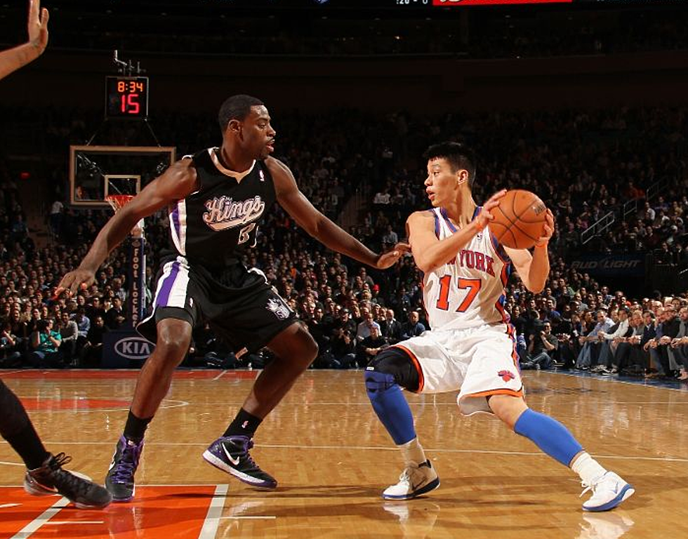 Lin Has 13 Assists, Knicks Roll Past Kings