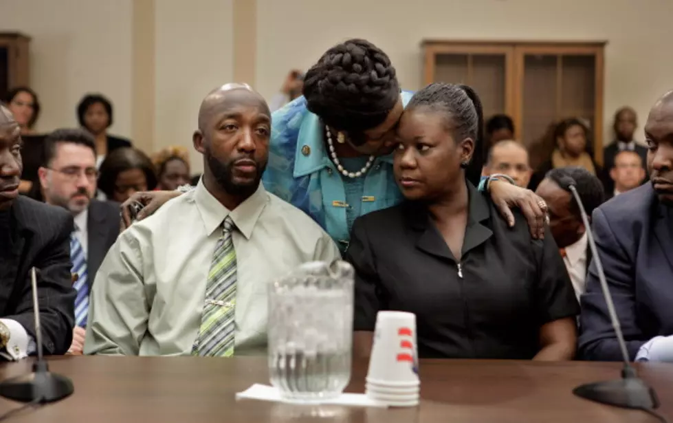 Trayvon Martin&#8217;s Parents Go To Capitol Hill [VIDEO]
