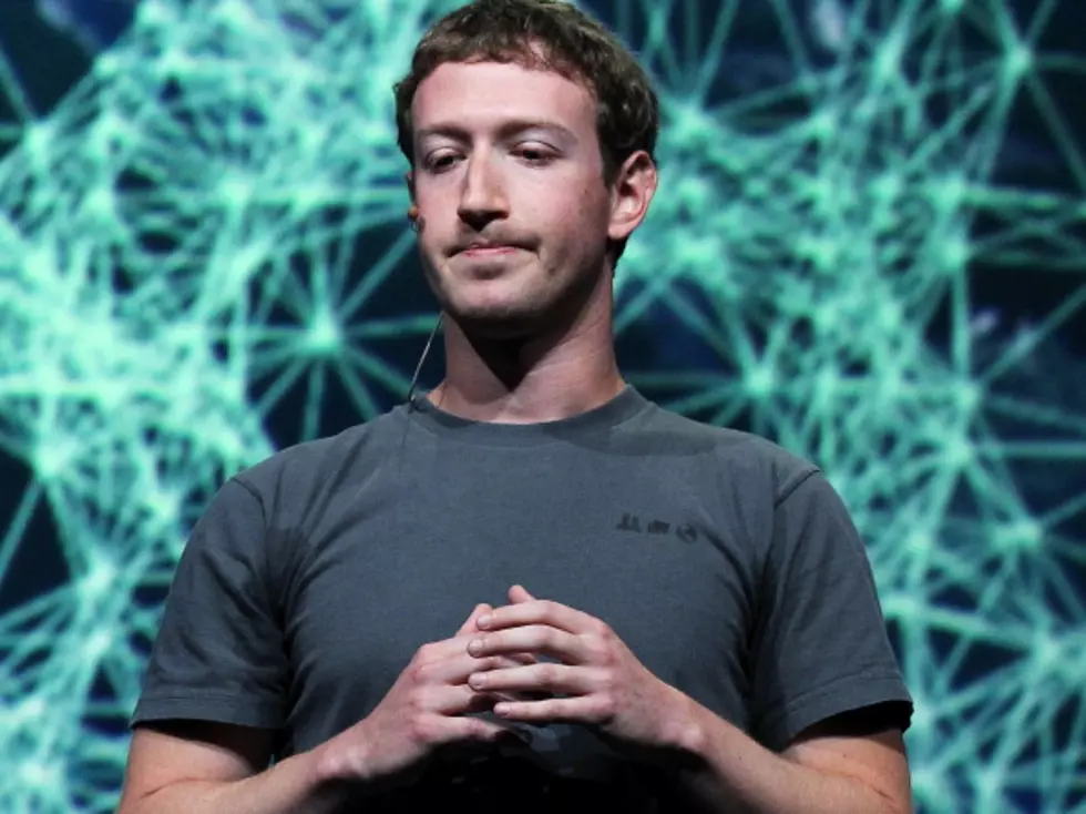 Facebook Founder Zuckerberg Holding Fundraiser for Christie