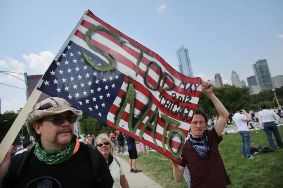 Thousands Begin NATO Protest March Through Chicago [VIDEO]