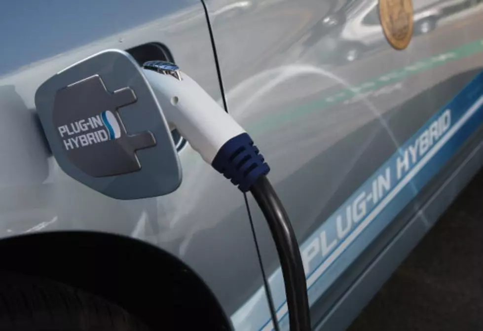 Electric Car Buyers Could Get a ‘Jolt’ from the Government