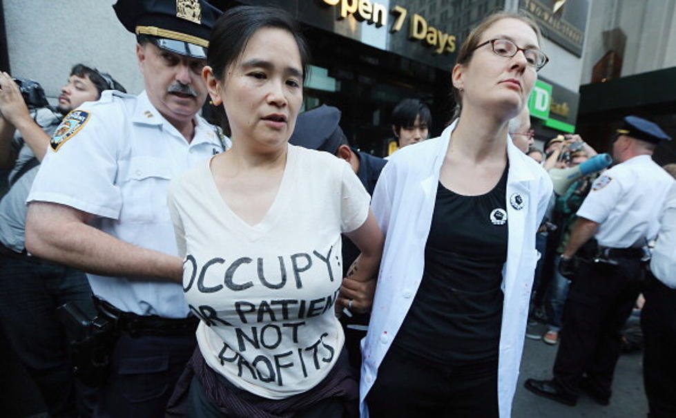 Over 200 Occupy Wall Street Arrests In NYC [VIDEO]