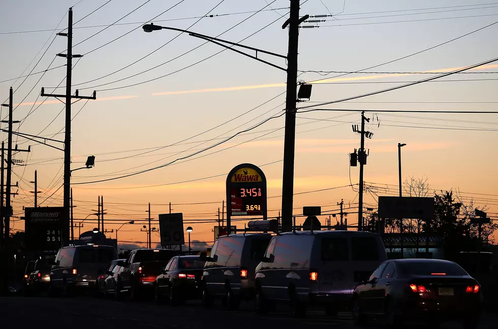 Gas Retailers Say Long Lines Not Their Fault [AUDIO]