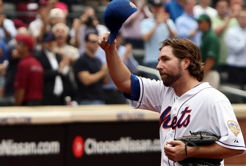 Mets&#8217; Trade of Dickey to Blue Jays Now Official