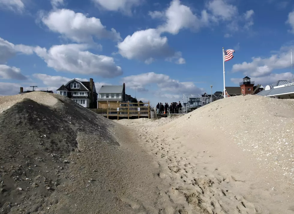 Governor Christie Tells Shore Towns To Build Up Dunes [AUDIO]