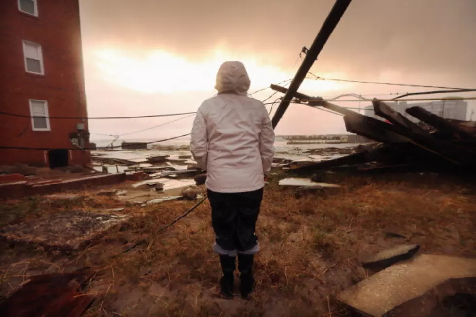 Critics:  Sandy Aid Distribution Mishandled