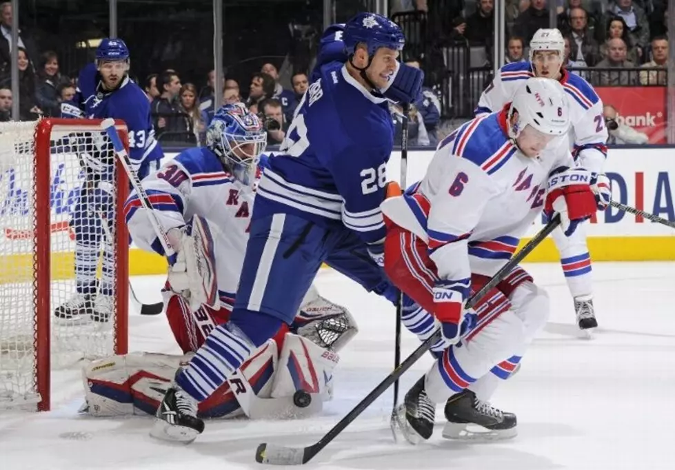 Rangers Edged By Maple Leafs