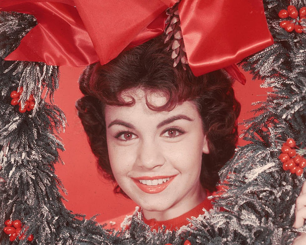 Annette Funicello, Mouseketeer And Film Star, Dies