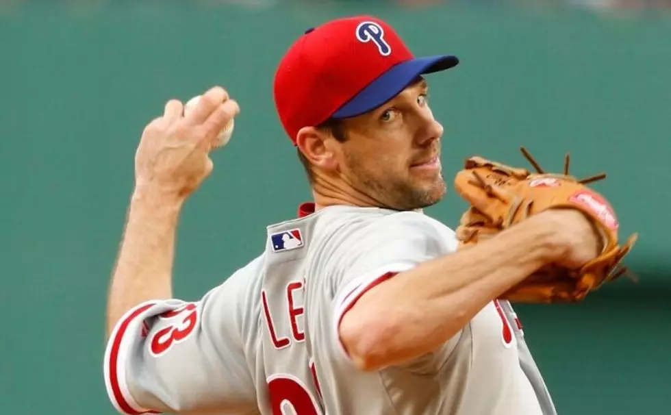 Phillies Win as Lee Baffles Red Sox