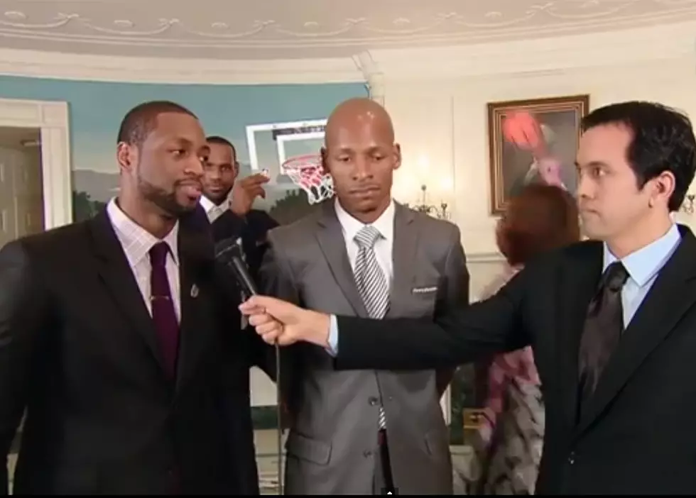 Michelle Obama Dunks on LeBron James [VIDEO]