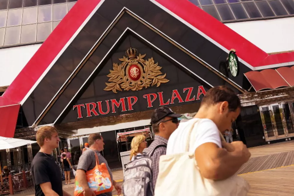 Rainforest Cafe sues to stay at Trump Plaza