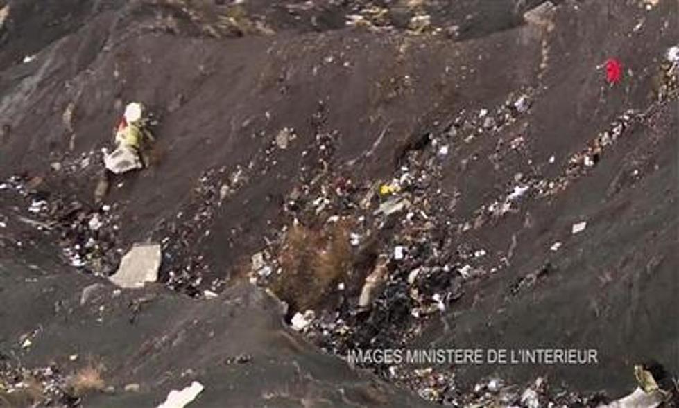 Damaged black box, 2 minutes key clues in Alpine jet crash