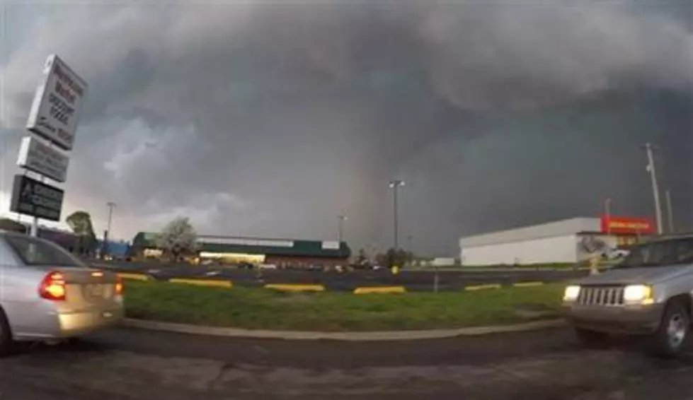 Tornadoes in Oklahoma, Arkansas leave 1 dead