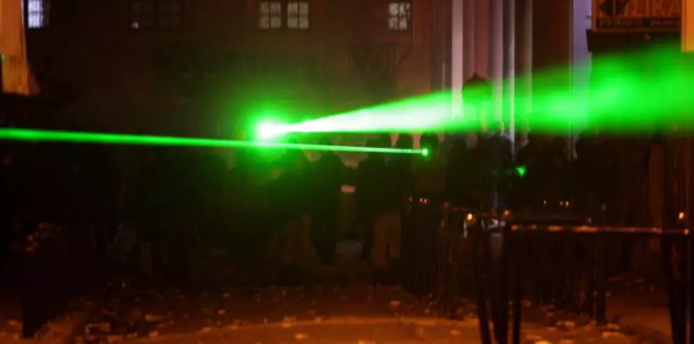 More planes hit by laser pointers over New Jersey