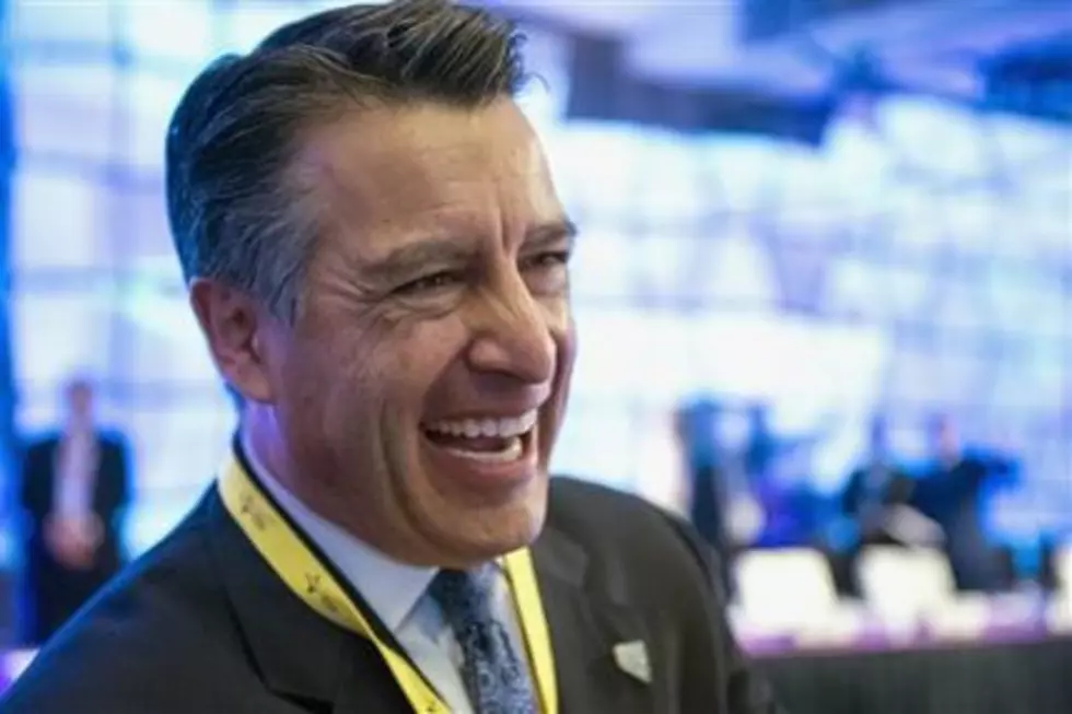 White House considers Nevada Gov. Sandoval for Supreme Court