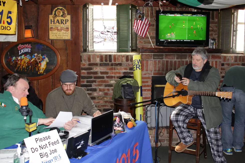 Belmar St. Patrick’s Day Parade 2016: See Bobby Bandiera perform at the Celtic Cottage
