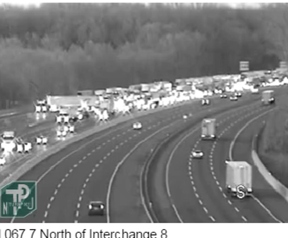NJ Turnpike truck lanes closed Thurs. by jackknifed tractor trailer