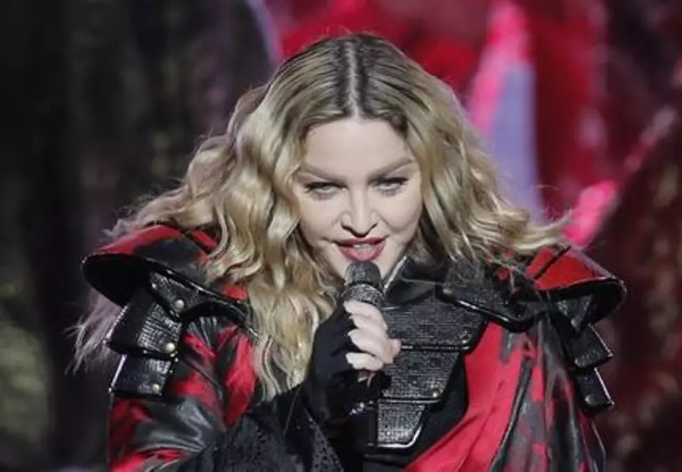 Madonna plays off drunk rumors in Instagram post
