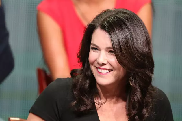 &#8216;Gilmore Girls&#8217; producer sues for fees on Netflix episodes