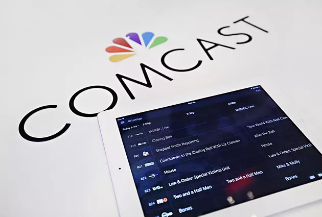Comcast beats forecasts, adds subscribers, unveils data plan