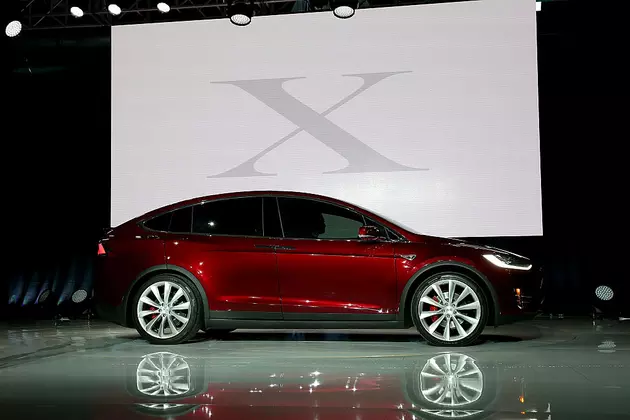 Consumer Reports questions quality of Tesla&#8217;s Model X SUV