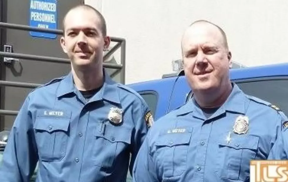 Lakewood cop saves elderly man from choking