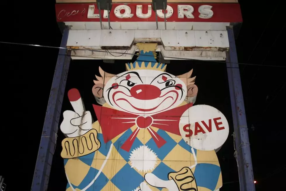 Will new mall doom the Route 35 ‘evil clown’ of Middletown?