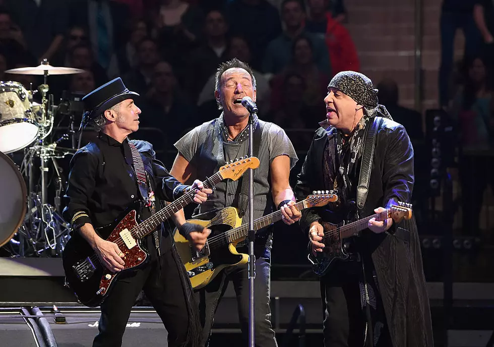 Last-minute Springsteen tickets for MetLife Stadium: Sale starts at noon