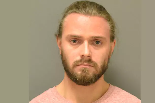 NJ substitute teacher charged with having sex with student at school