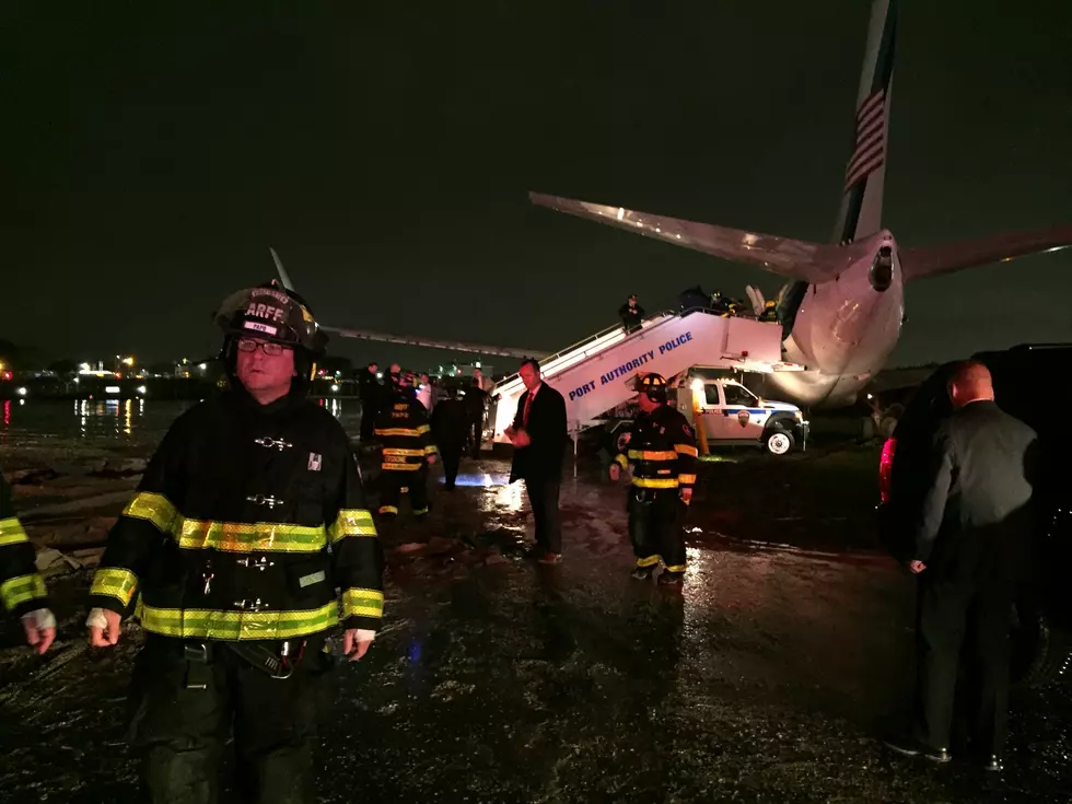 No injuries after Pence plane slides off runway in NYC