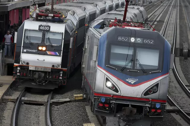 NJ Transit delays this morning: Broken rail affects several lines
