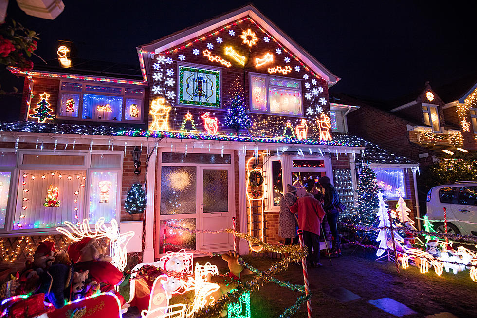 This Christmas light calculator shows what your Griswold house costs