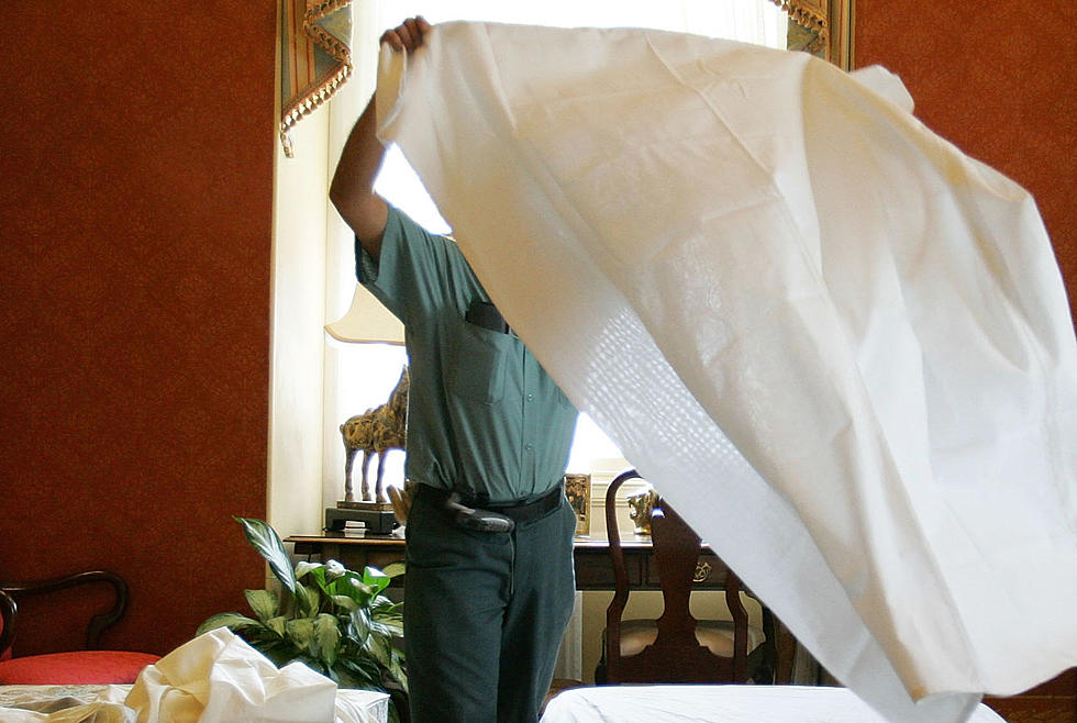 How to fold a fitted sheet — Jersey style!